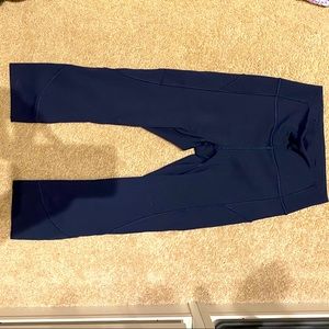 Lululemon Inmovement Crop Leggings